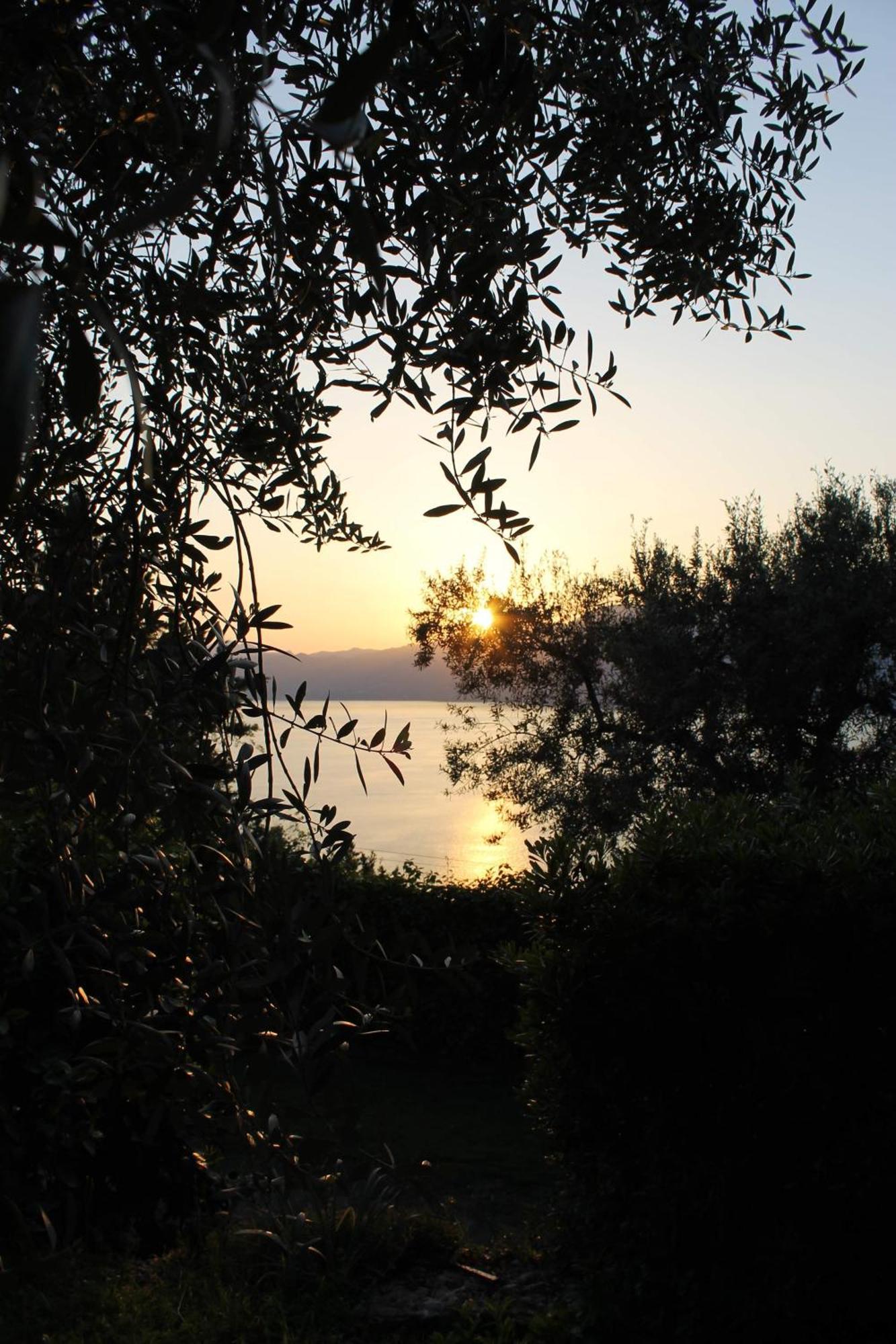 The View Apartman Torri del Benaco Kültér fotó